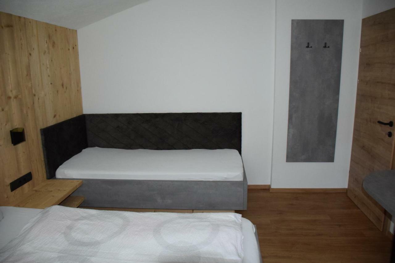Appartement Haus Stefan à Neustift im Stubaital Extérieur photo