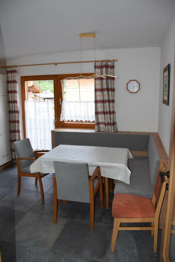Appartement Haus Stefan à Neustift im Stubaital Extérieur photo